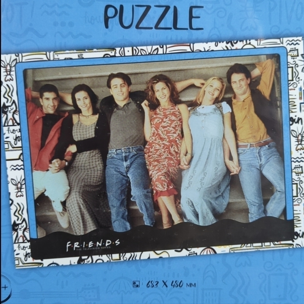 🆕 FRIENDS 1000pc Retro Design Character Puzzle 🧩 - Picture 2 of 8